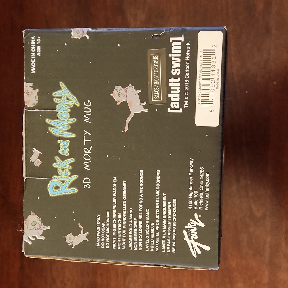 Rick and Morty 3D Morty-face sculpted ceramic mug In Box - Picture 5 of 11